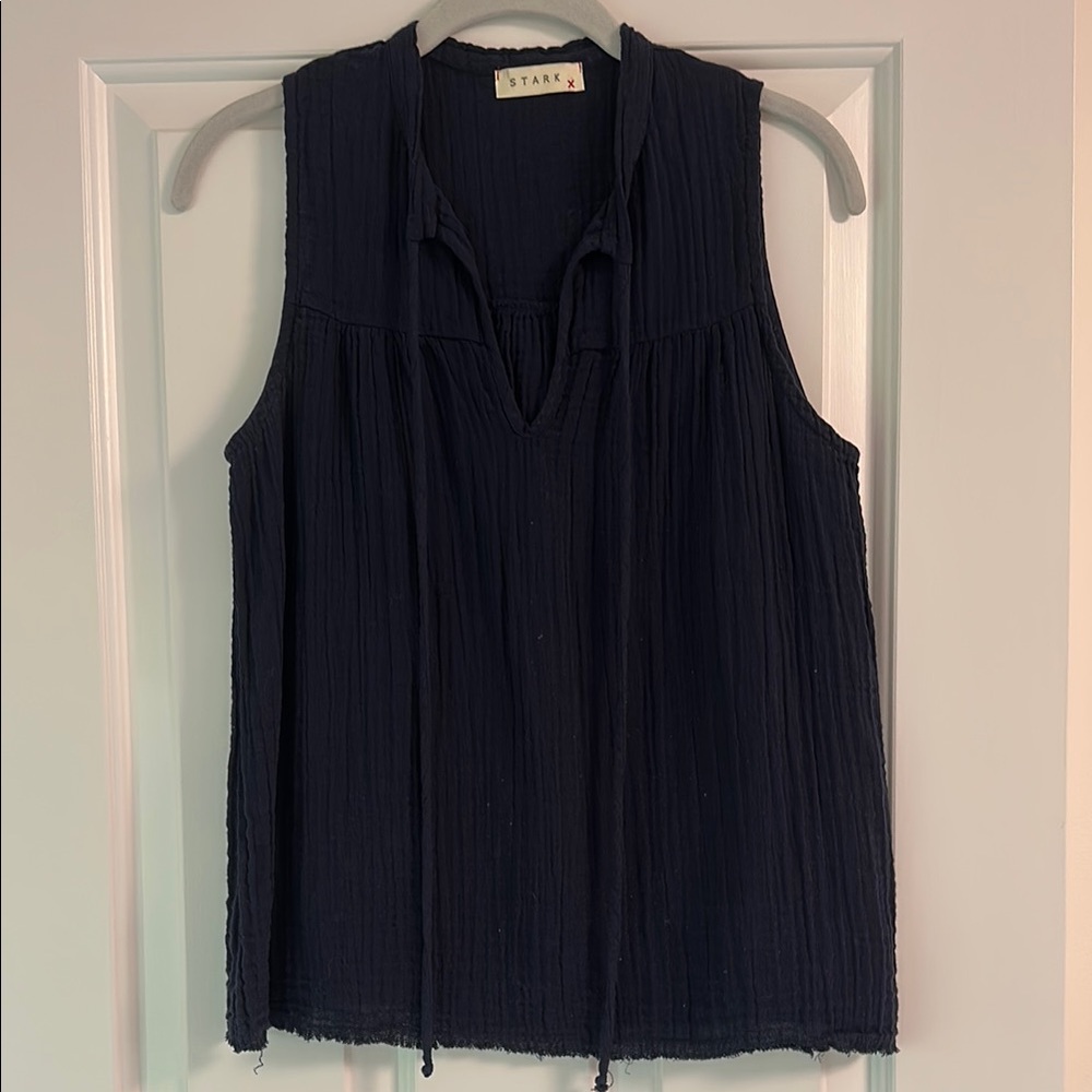 Women's Navy Sleeveless Top